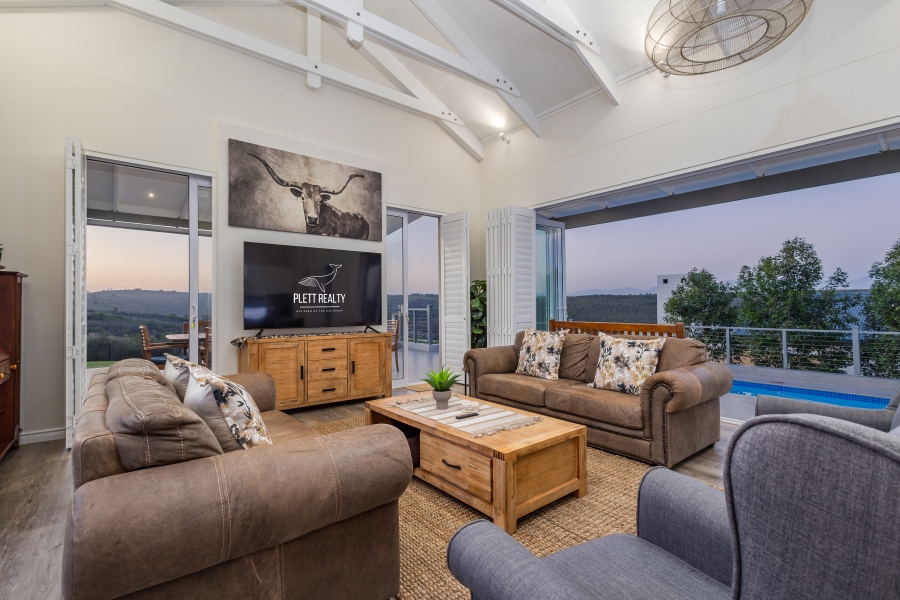 3 Bedroom Property for Sale in Baron View Western Cape